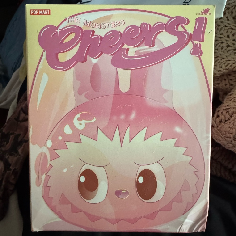 LABUBU CHEERS UNOPENED AUTHENTIC